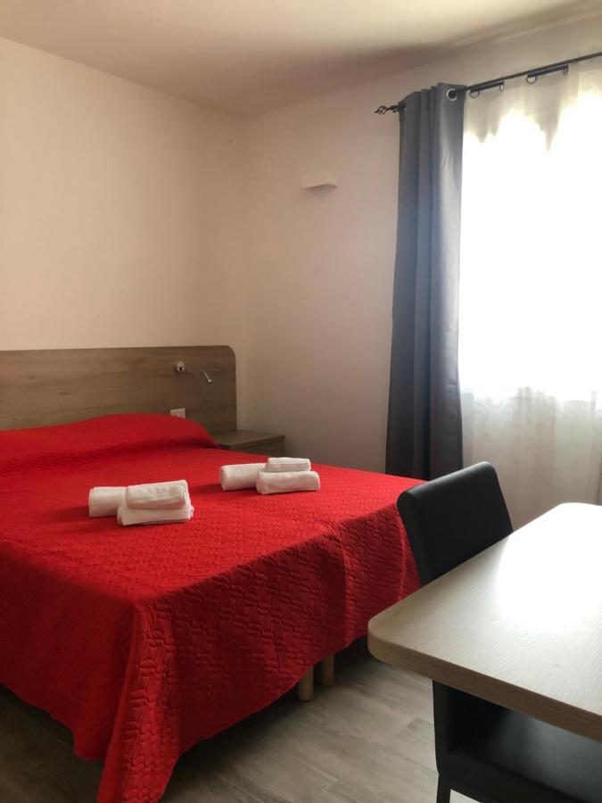 Affittacamere Su Caboni Tortolì Εξωτερικό φωτογραφία